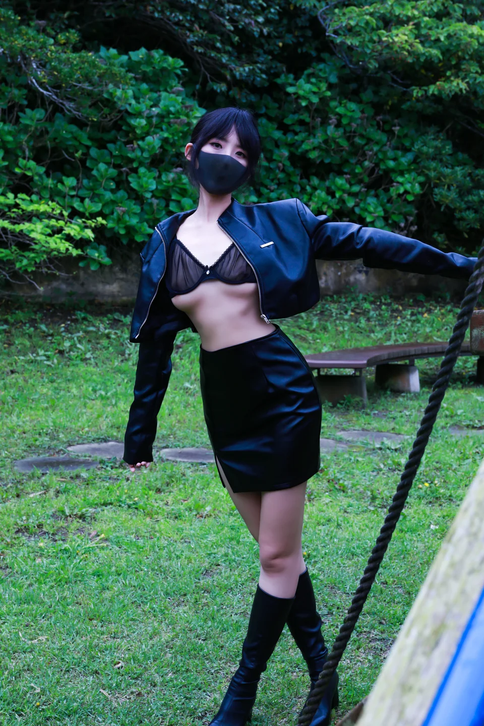 李佳 - No.018 户外皮衣 [45P-263MB] tg@simisebaisi 【丝足阁】030.webp